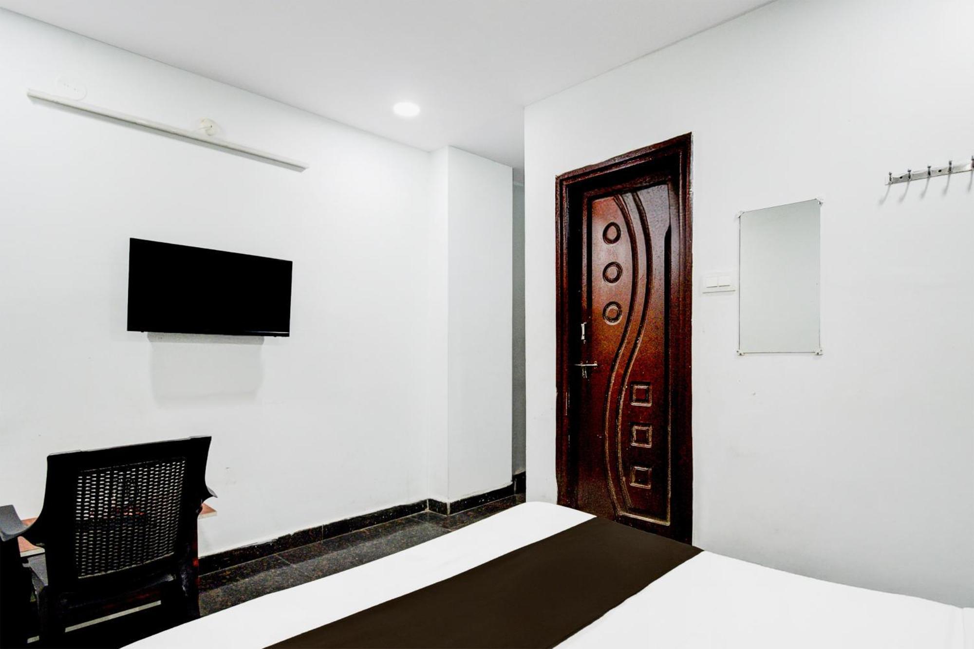 Super Hotel O Malkajgiri Maula Ali Extérieur photo