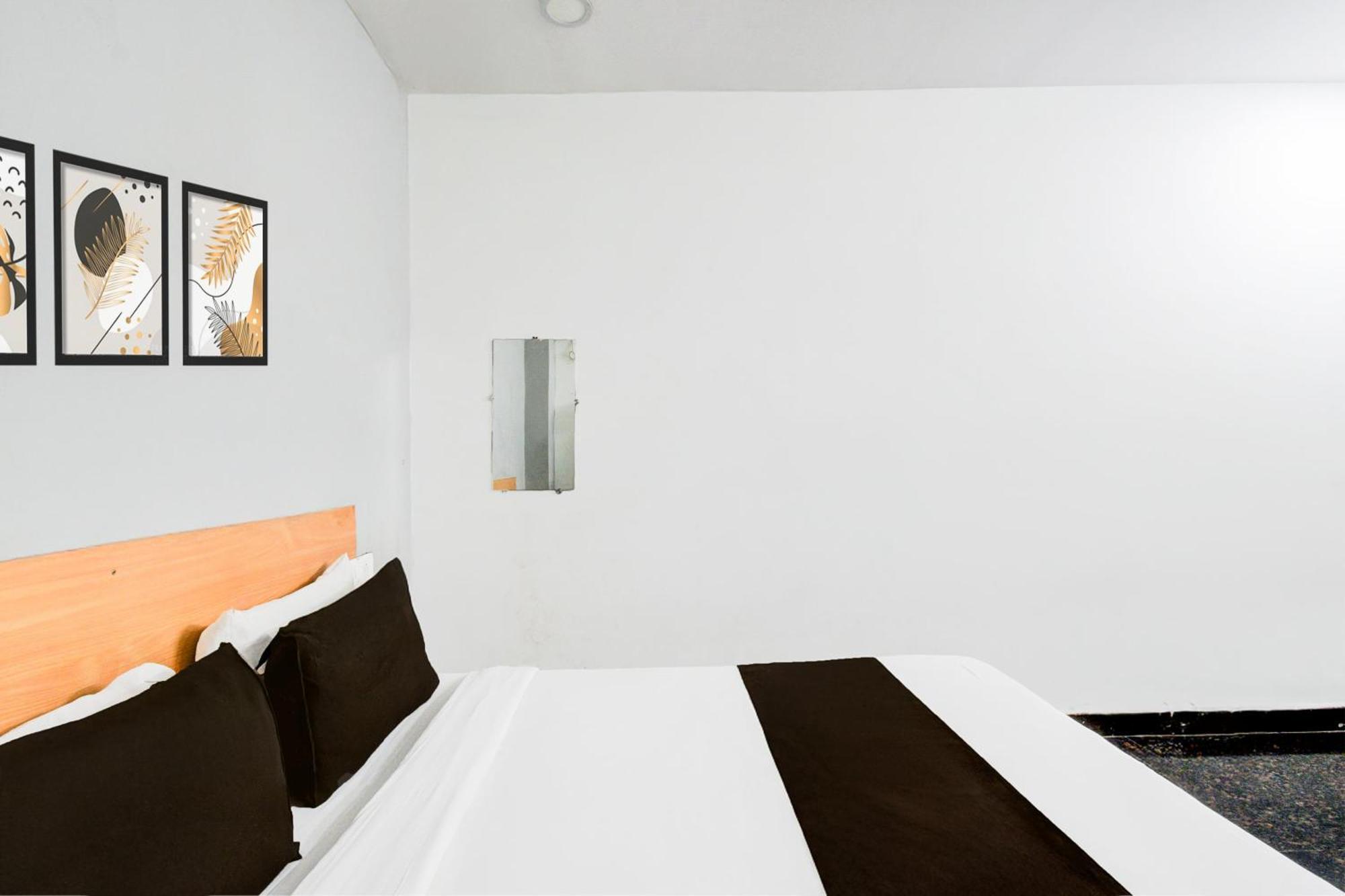 Super Hotel O Malkajgiri Maula Ali Extérieur photo
