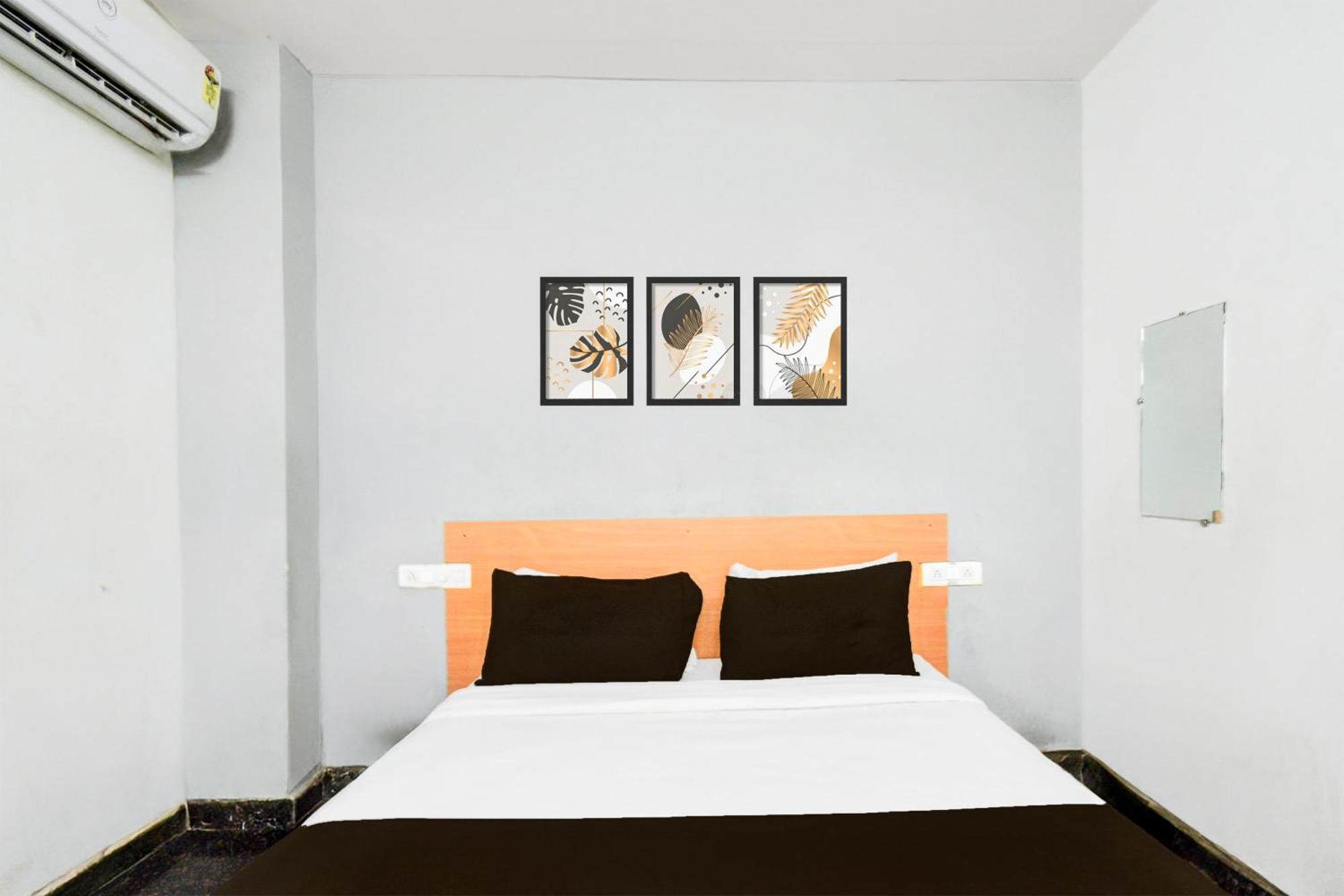 Super Hotel O Malkajgiri Maula Ali Extérieur photo