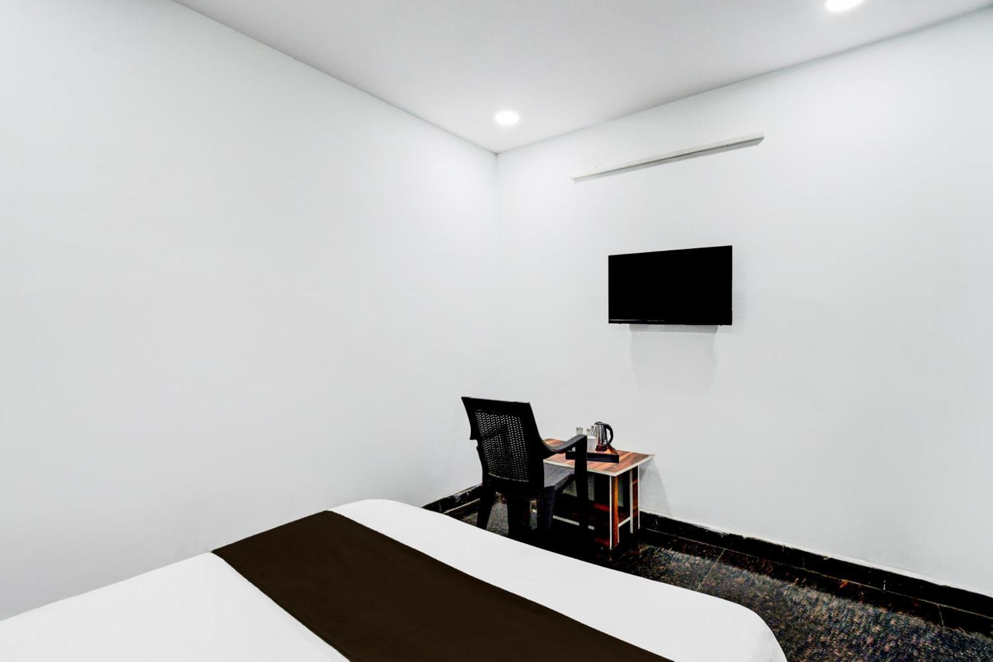 Super Hotel O Malkajgiri Maula Ali Extérieur photo